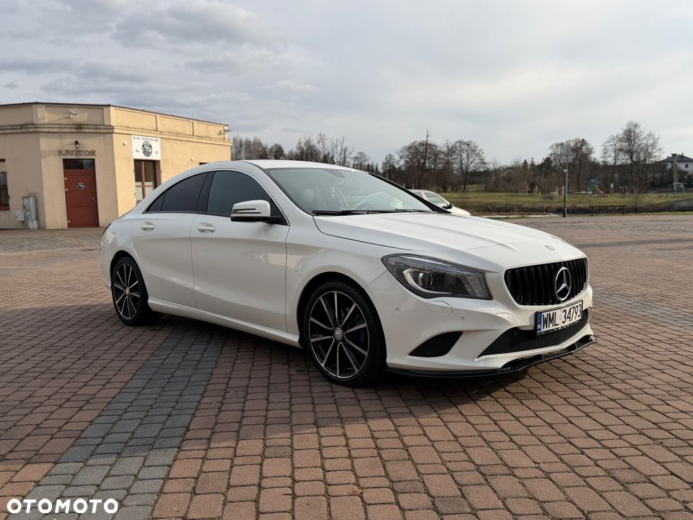 Mercedes-Benz CLA 220 d 7G-DCT AMG Line - 3