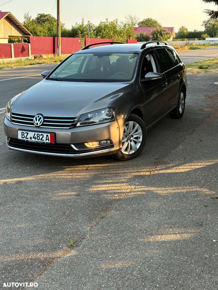 Volkswagen Passat 2.0 TDI BlueMotion Technology Comfortline - 1