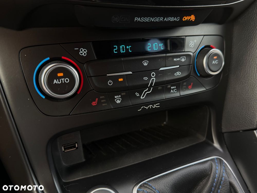 Ford Focus 2.3 EcoBoost S&S Allrad RS - 21