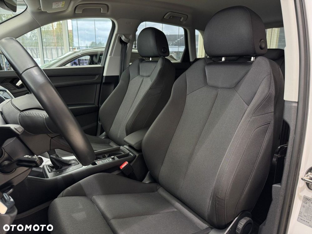 Audi Q3 35 TFSI S tronic - 10