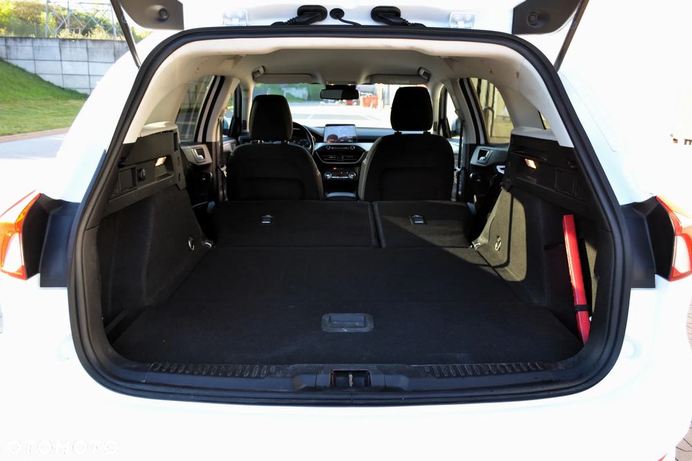 Ford Focus 2.0 TDCi Titanium ASS PowerShift - 32