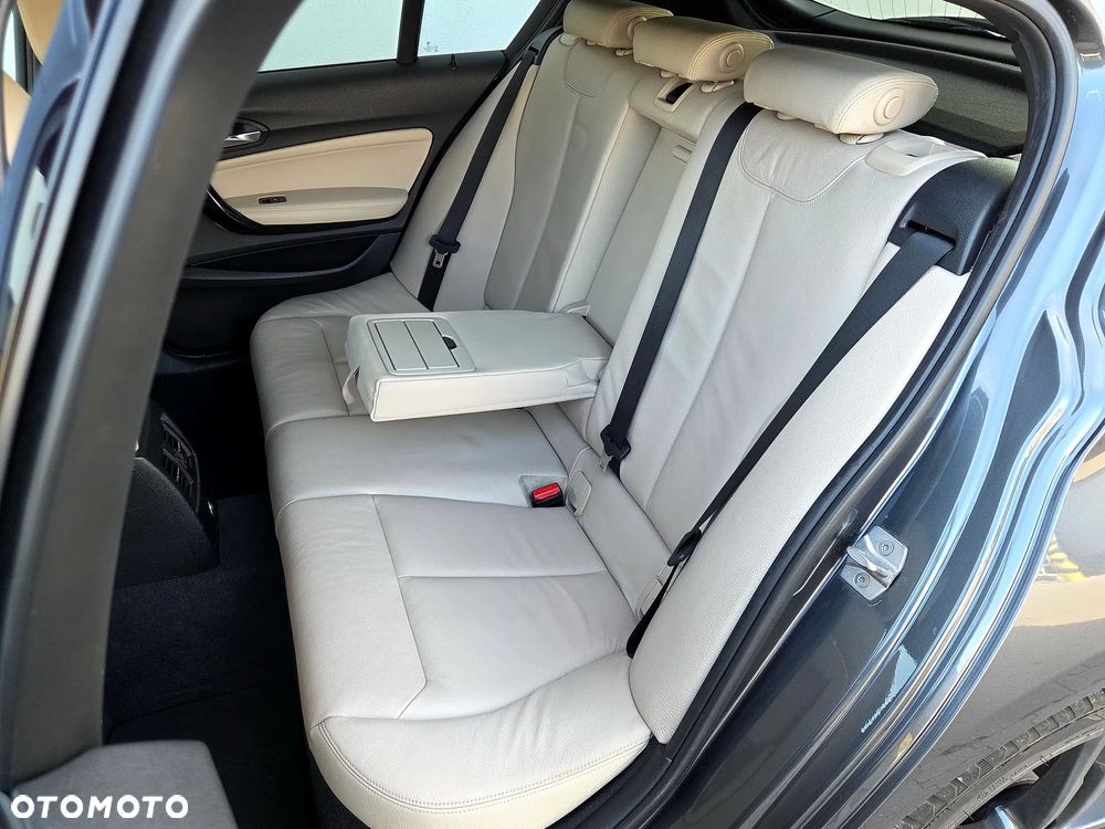 BMW Seria 1 120d M Sport sport - 13