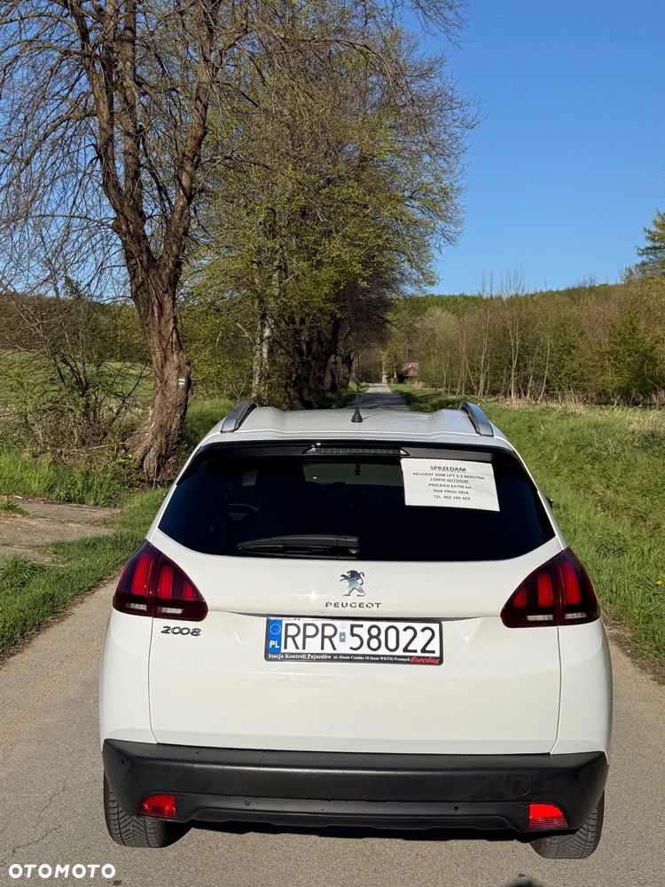 Peugeot 2008 PureTech 110 GPF Stop&Start EAT6 Style - 5