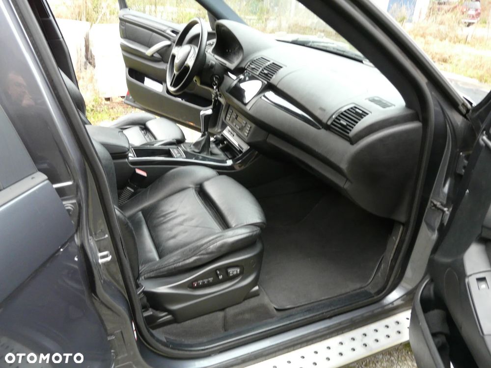 BMW X5 3.0d - 12