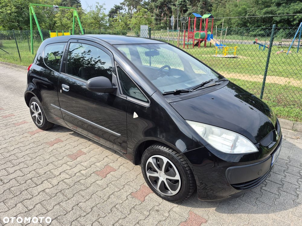 Mitsubishi Colt - 2