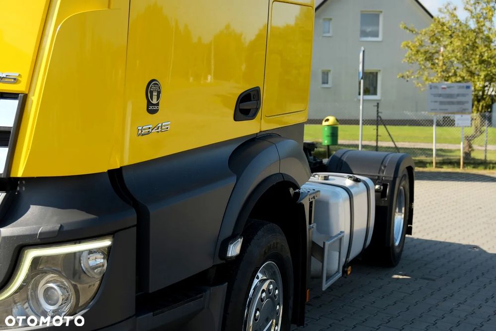 Mercedes-Benz Actros 1845 Stream Space - 13