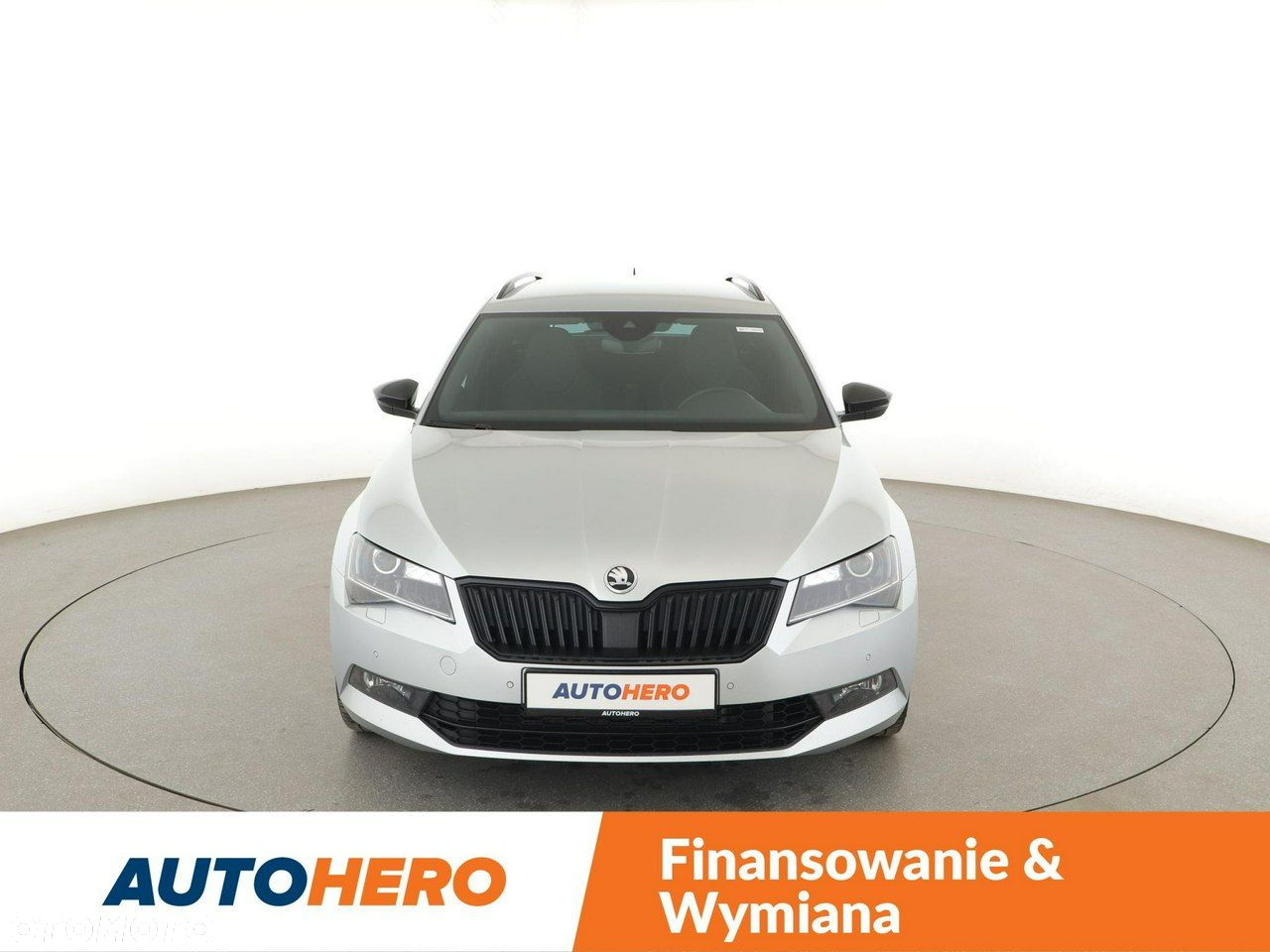 Skoda Superb 2.0 TSI 4x4 DSG Sportline - 11