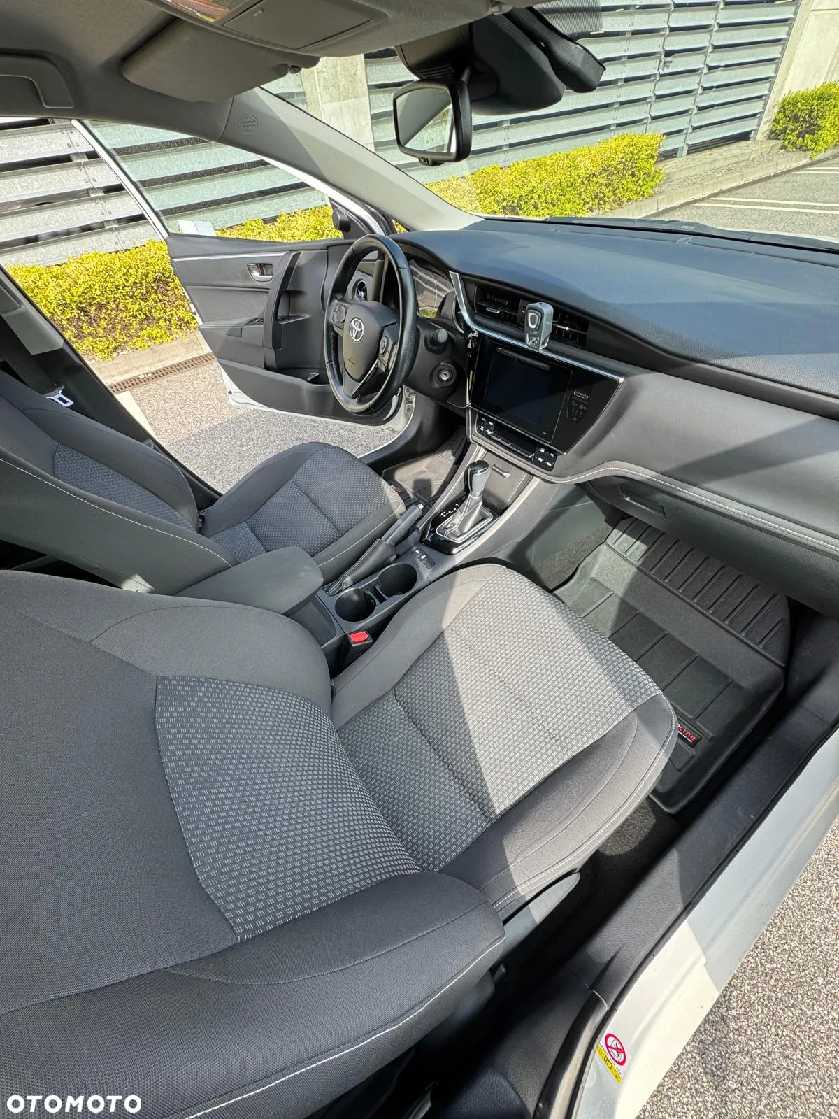 Toyota Corolla 1.6 Comfort MS - 15