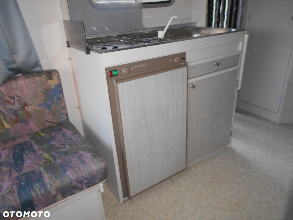 Delta CARAVANS 4300 TZ - 14