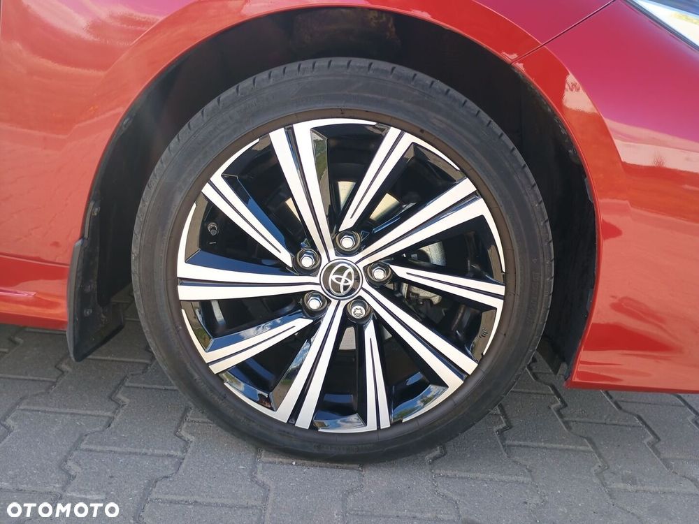 Toyota Corolla - 10