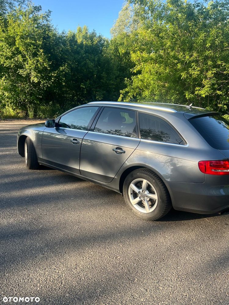Audi A4 Avant - 3