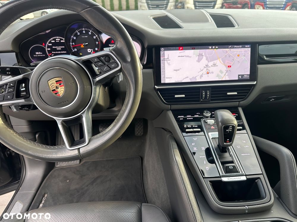 Porsche Cayenne Standard - 10