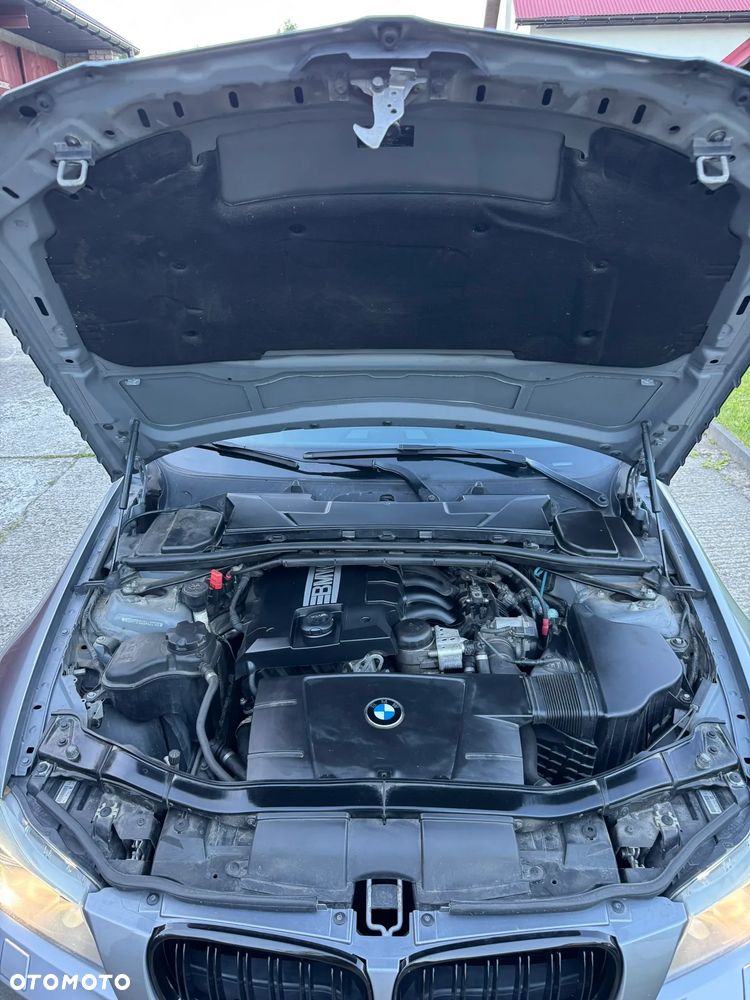 BMW Seria 3 318i Edition Lifestyle - 16