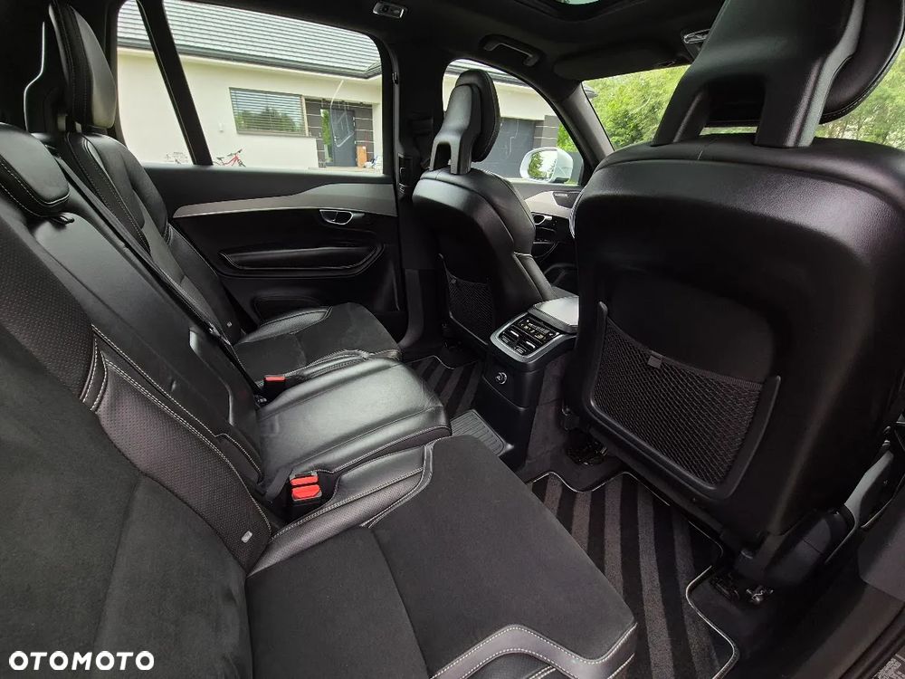 Volvo XC 90 T8 AWD Plug-In Hybrid R-Design 7os - 20