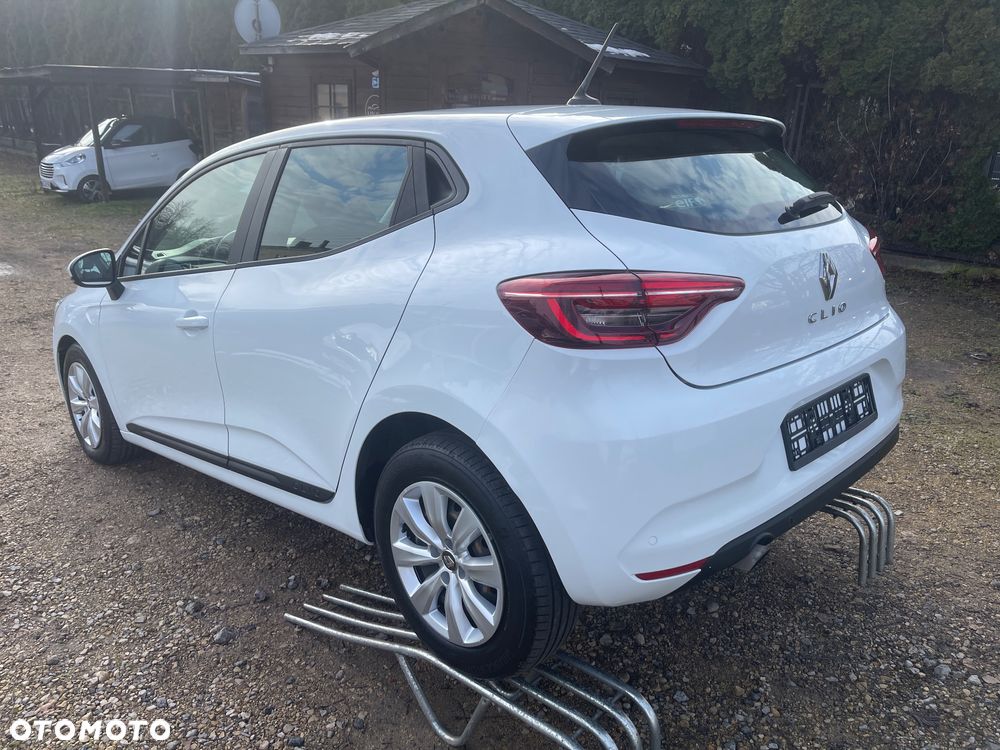 Renault Clio BLUE dCi 85 BUSINESS EDITION - 8