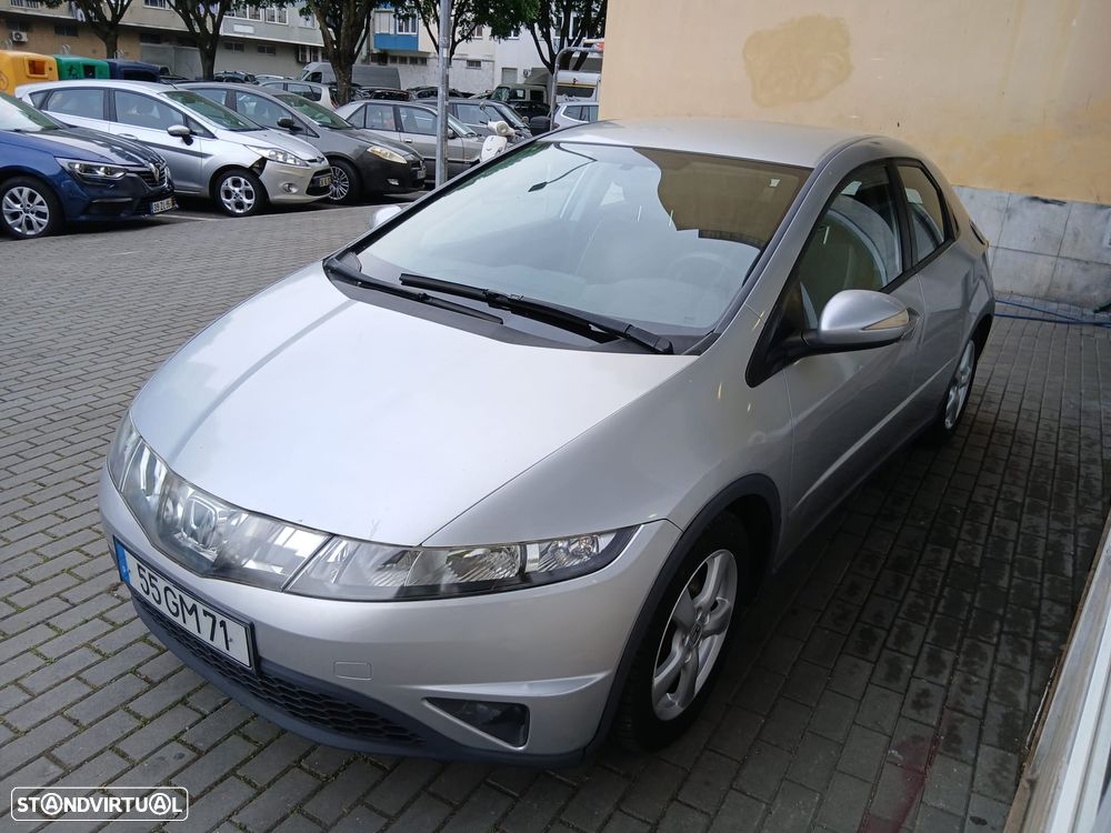 Honda Civic 1.4 i-VTEC Comfort - 12