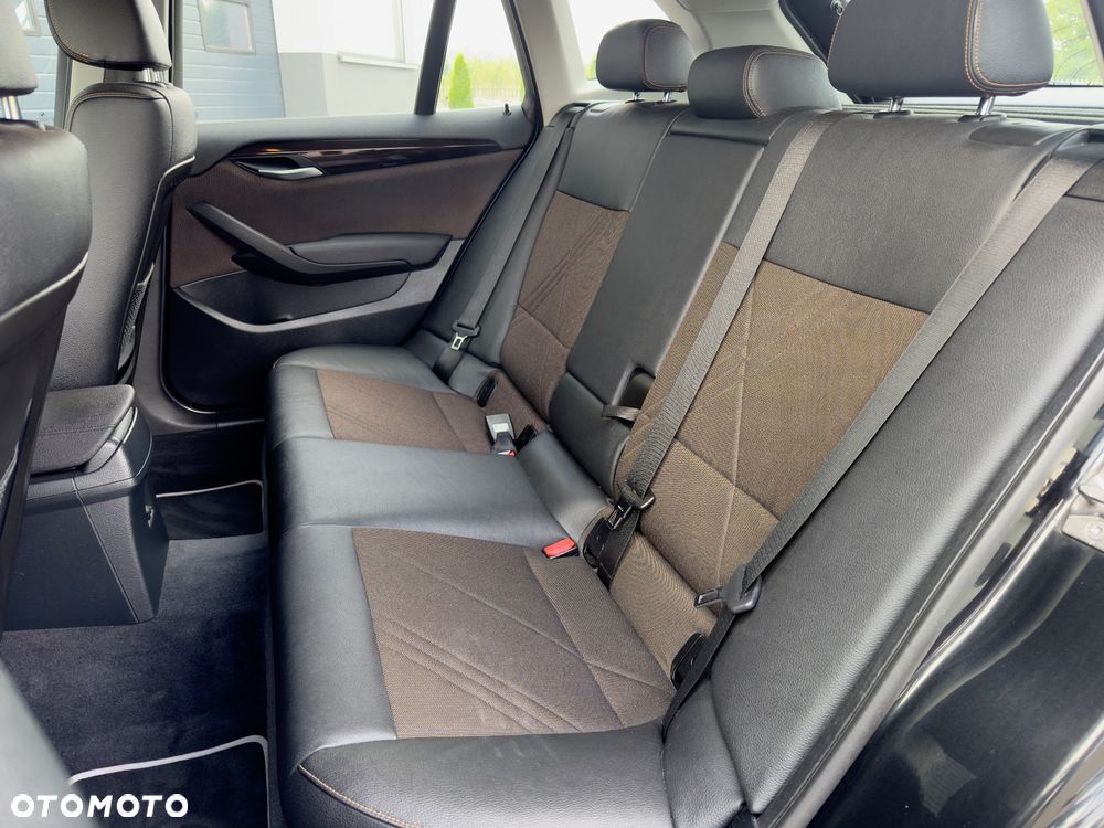BMW X1 sDrive18d xLine - 7