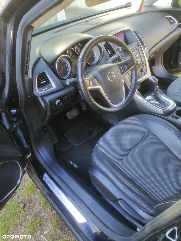 Opel Astra 2.0 CDTI Cosmo - 7