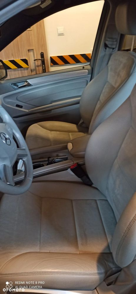 Mercedes-Benz ML - 13