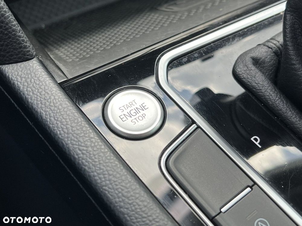 Volkswagen Passat Variant - 15