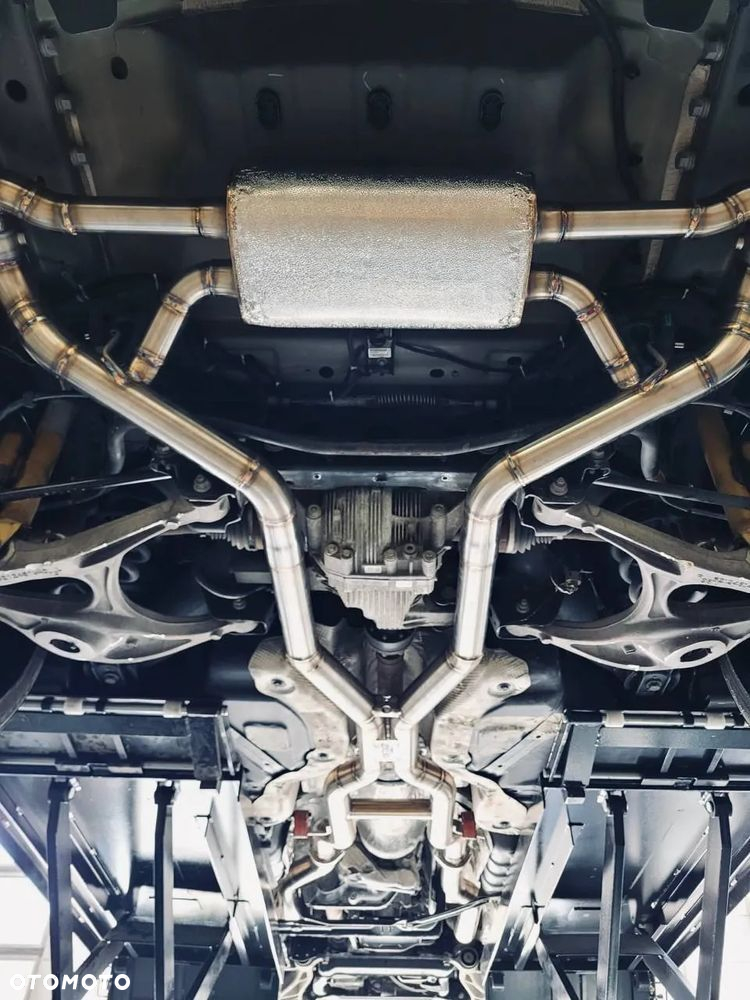 Jeep Grand Cherokee 6.4 V8 SRT8 - 15