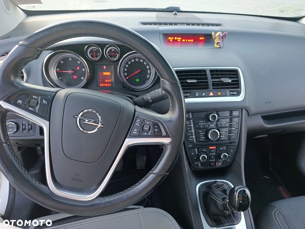 Opel Meriva - 11