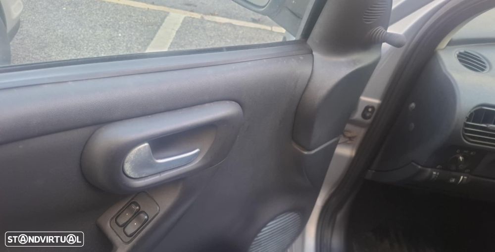 Opel Corsa 1.3 CDTI Enjoy - 15