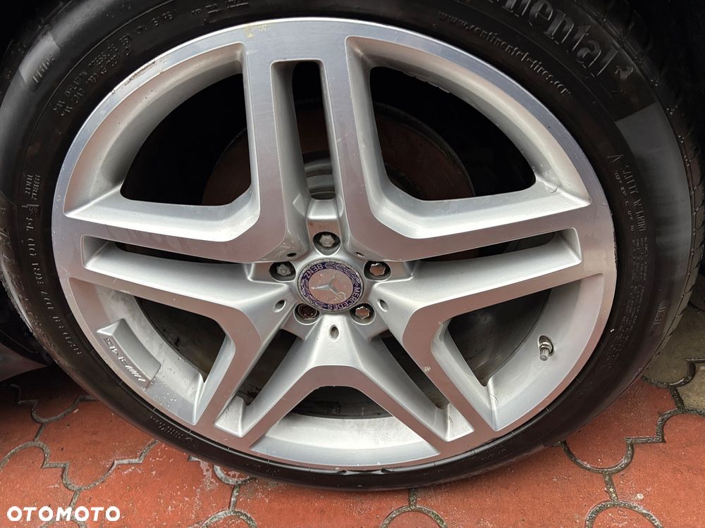 Mercedes-Benz GL - 34