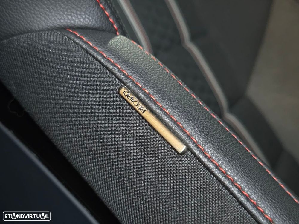 VW Golf GTI Clubsport DSG - 28