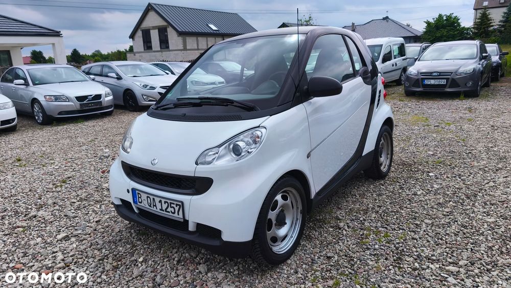 Smart Fortwo softouch black&white limited micro hybrid drive - 13