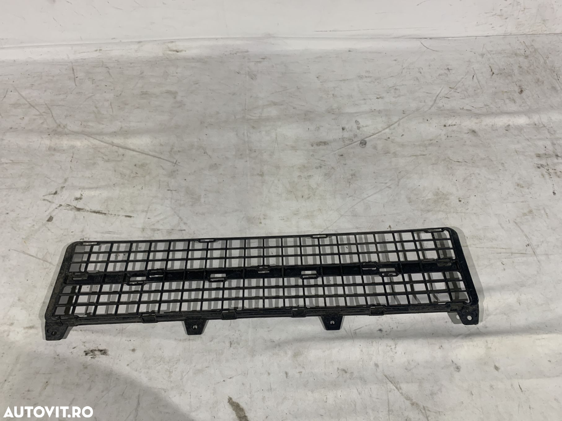Grila Peugeot Partner, Citroen Berlingo 2003, 2004, 2005, 2006, 2007, cod origine OE 9643804077 - 2