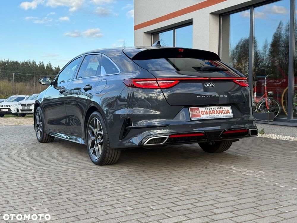 Kia ProCeed - 14