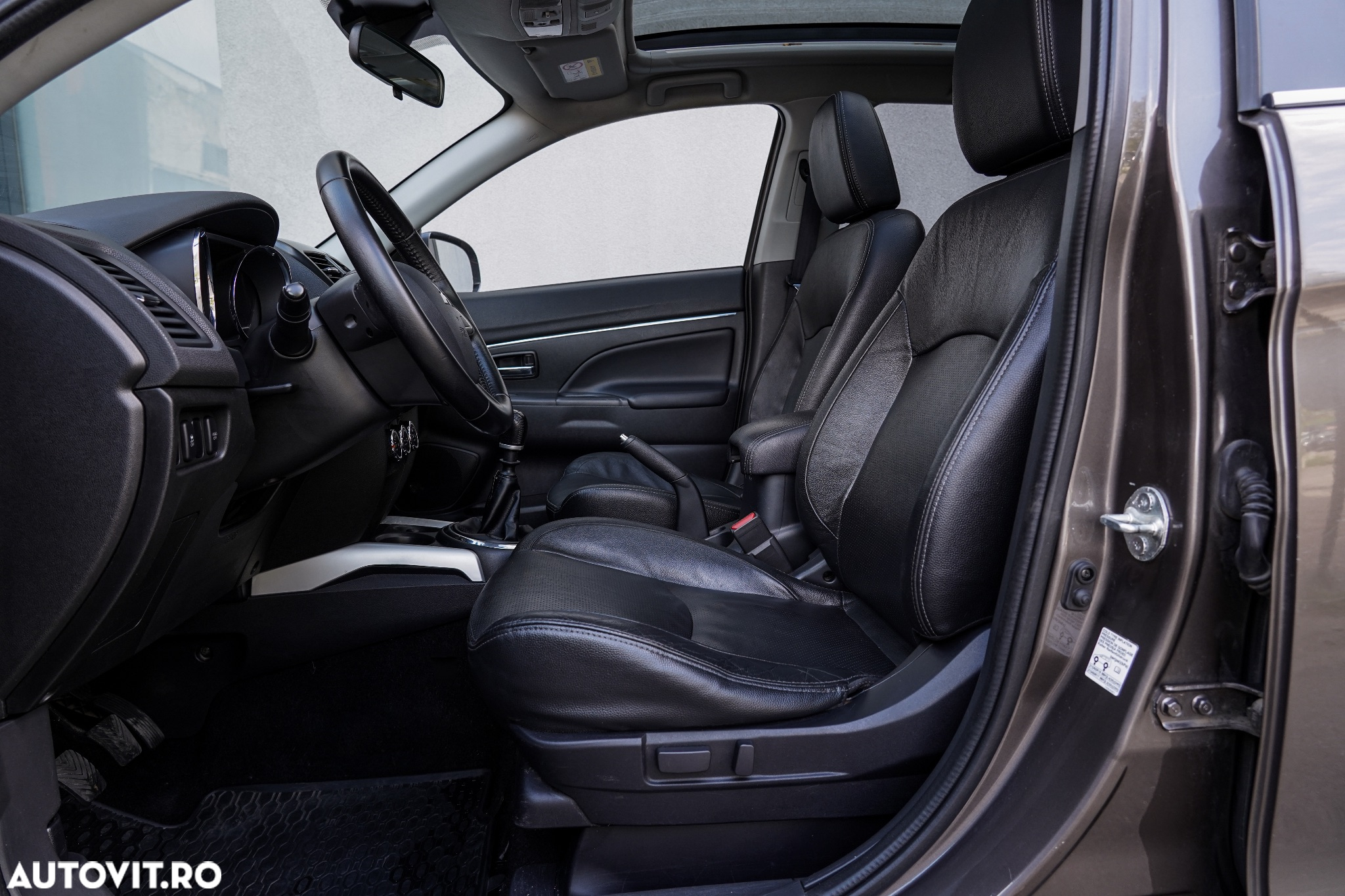 Mitsubishi ASX 1.8 DI-D 4WD Instyle - 25