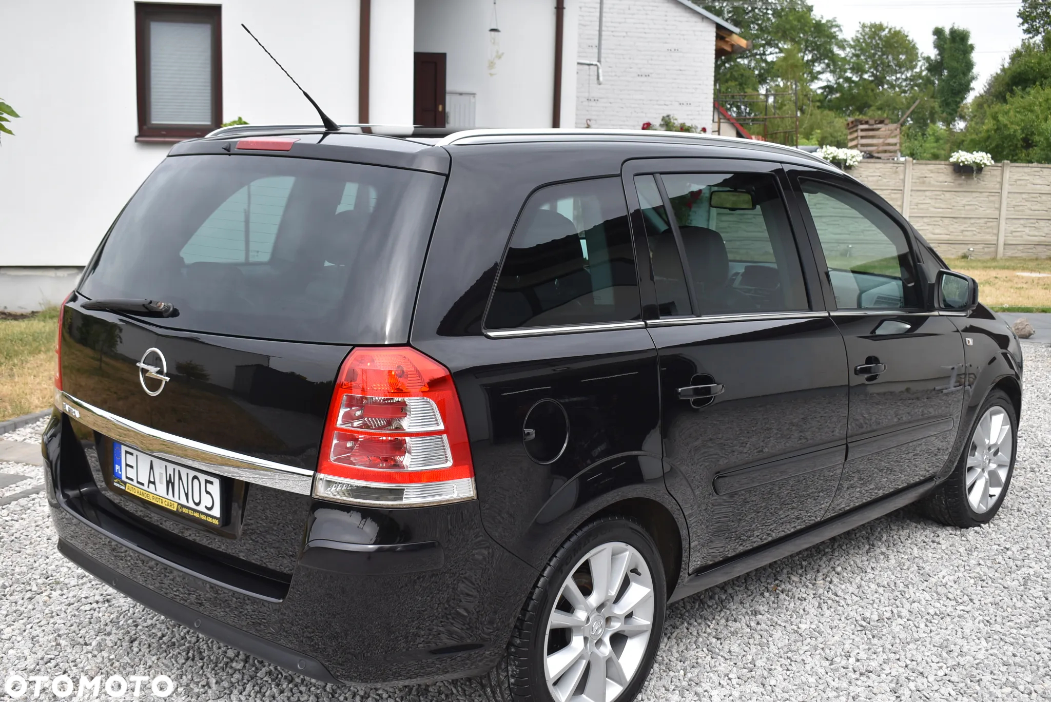 Opel Zafira - 15