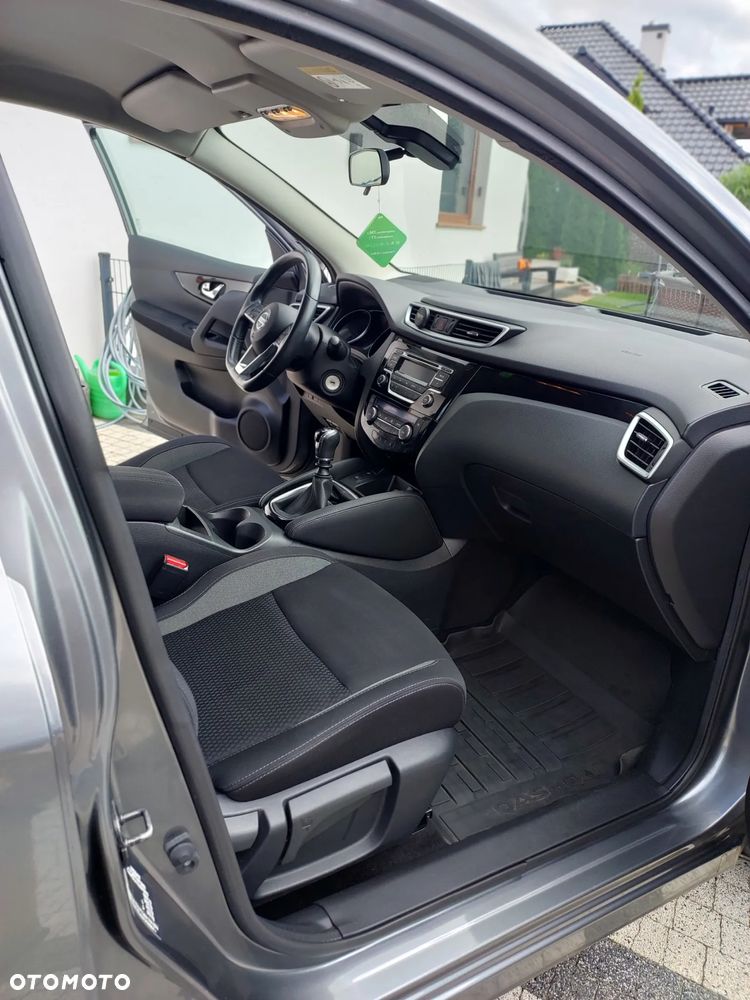 Nissan Qashqai 1.2 DIG-T Acenta EU6 - 8