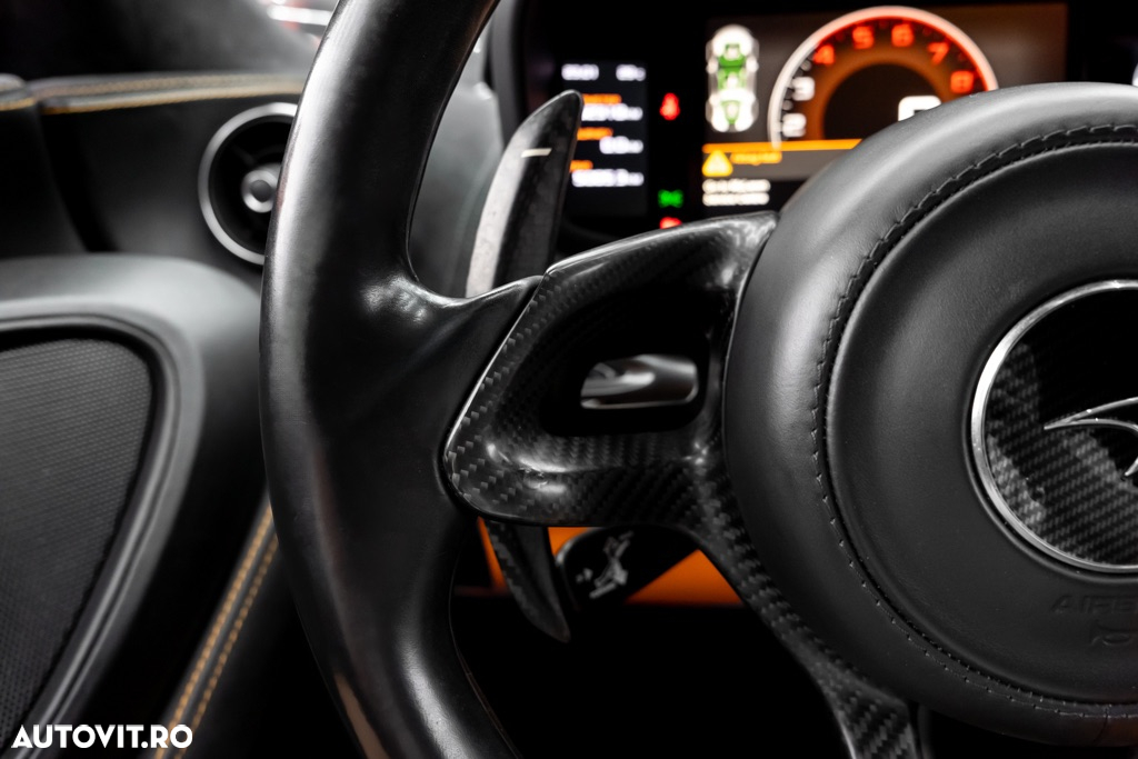 McLaren 570S Coupe - 32