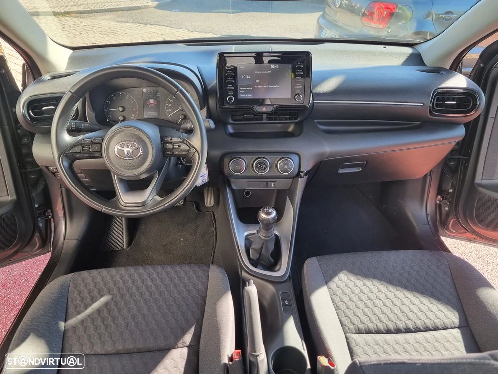 Toyota Yaris 1.0 VVT-i Comfort Plus - 23