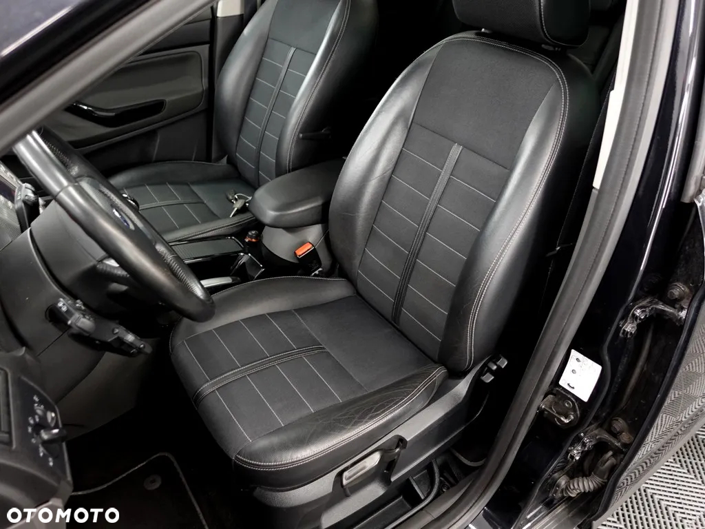Ford Kuga 2.0 TDCi 4WD Titanium - 11