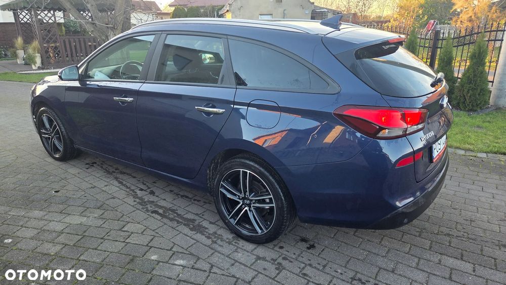 Hyundai i30 1.0 T-GDI Intro Edition - 23