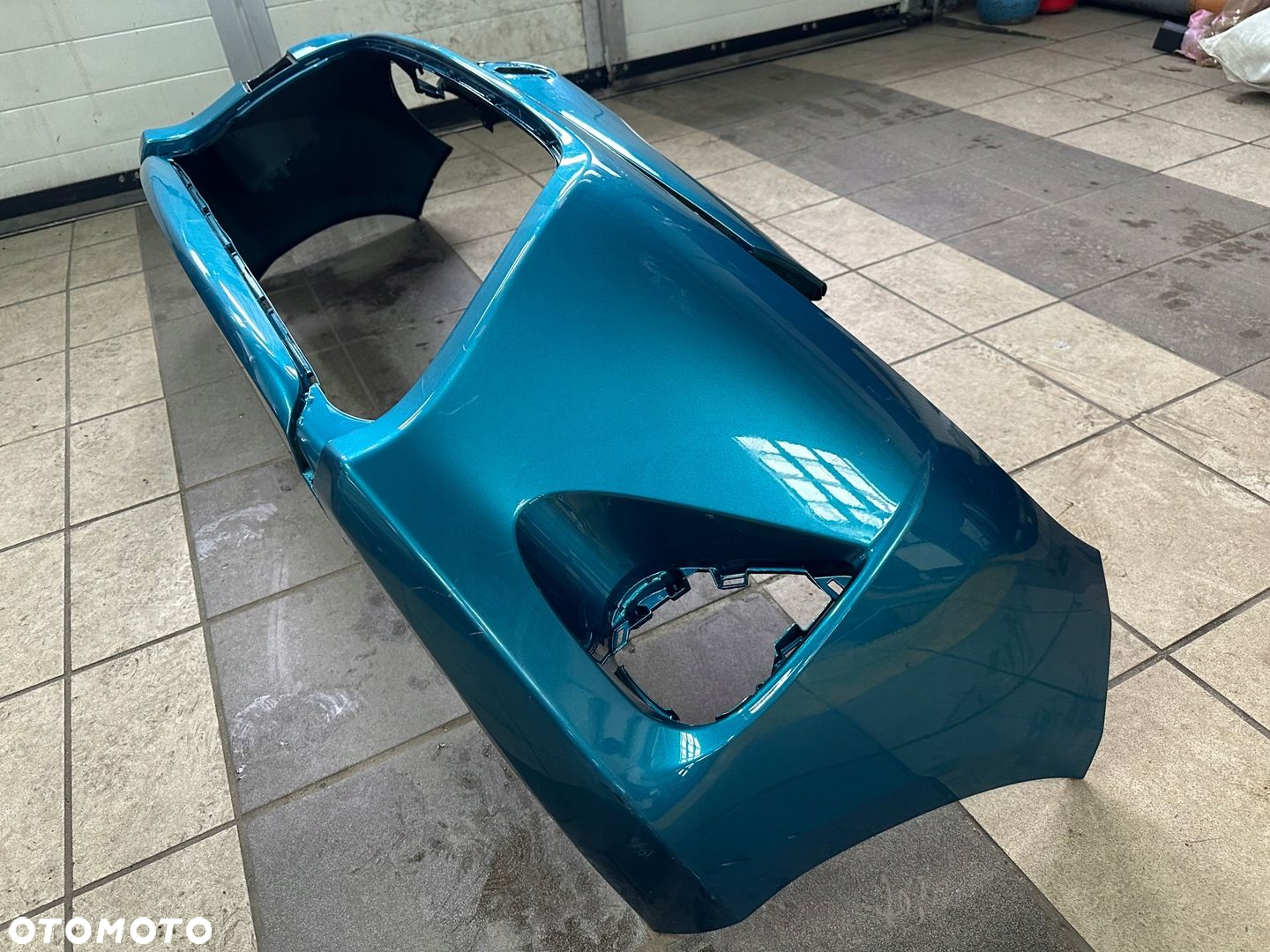 ZDERZAK PRZÓD PRZEDNI TOYOTA YARIS III 3 HYBRYD 11- - 4