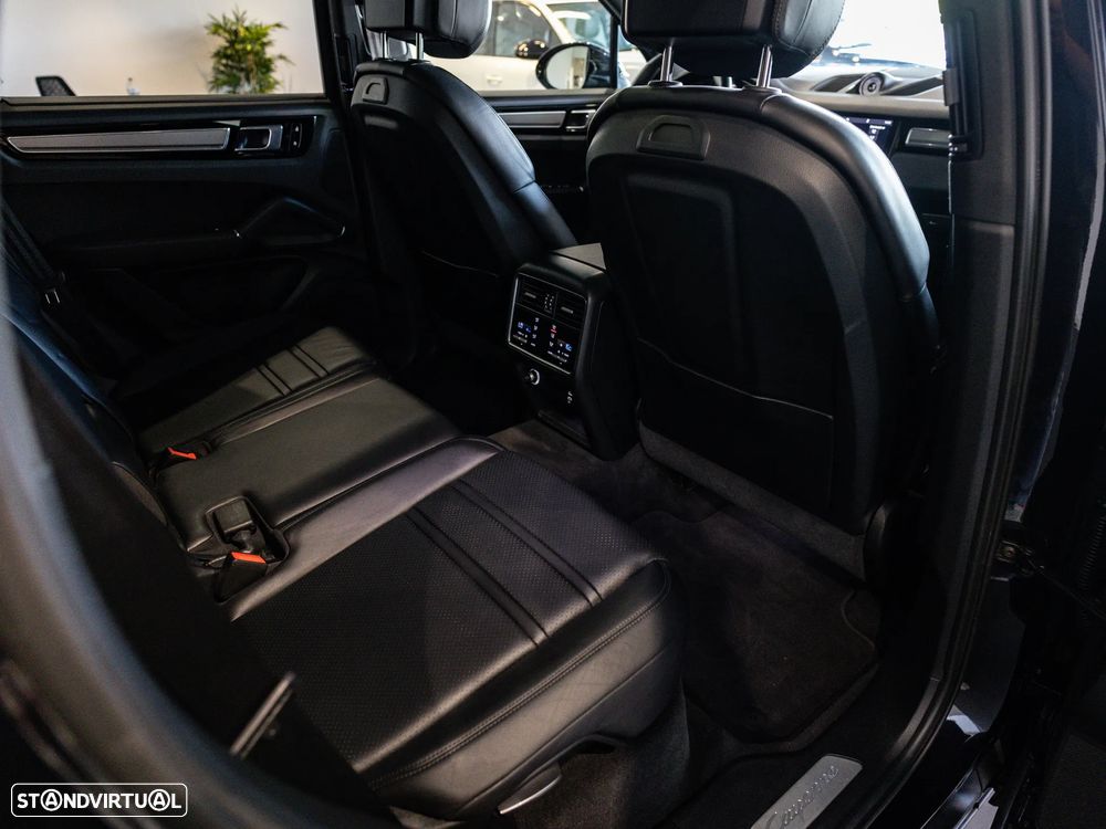 Porsche Cayenne E-Hybrid - 23