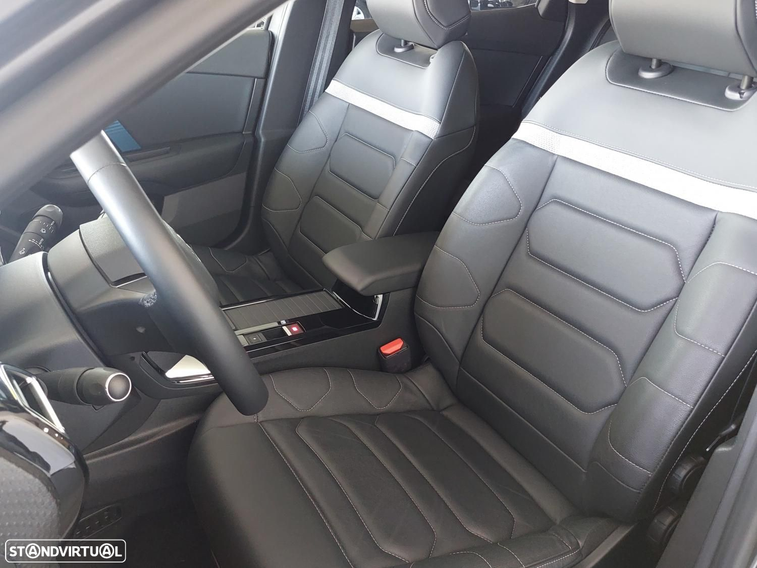 Citroën e-C4 50 kWh Shine Pack - 51