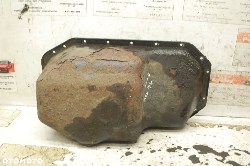 MISKA OLEJOWA 1.4 16V BXW SKODA ROOMSTER PRAKTIK VW POLO IV SEAT IBIZA III AUDI 036103601AC - 1