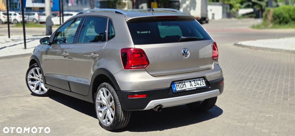Volkswagen Polo Cross - 10