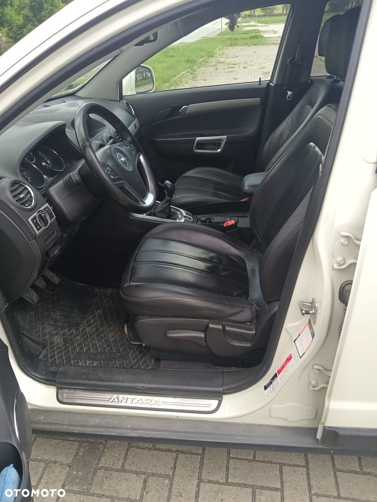 Opel Antara 2.2 CDTI Cosmo - 9