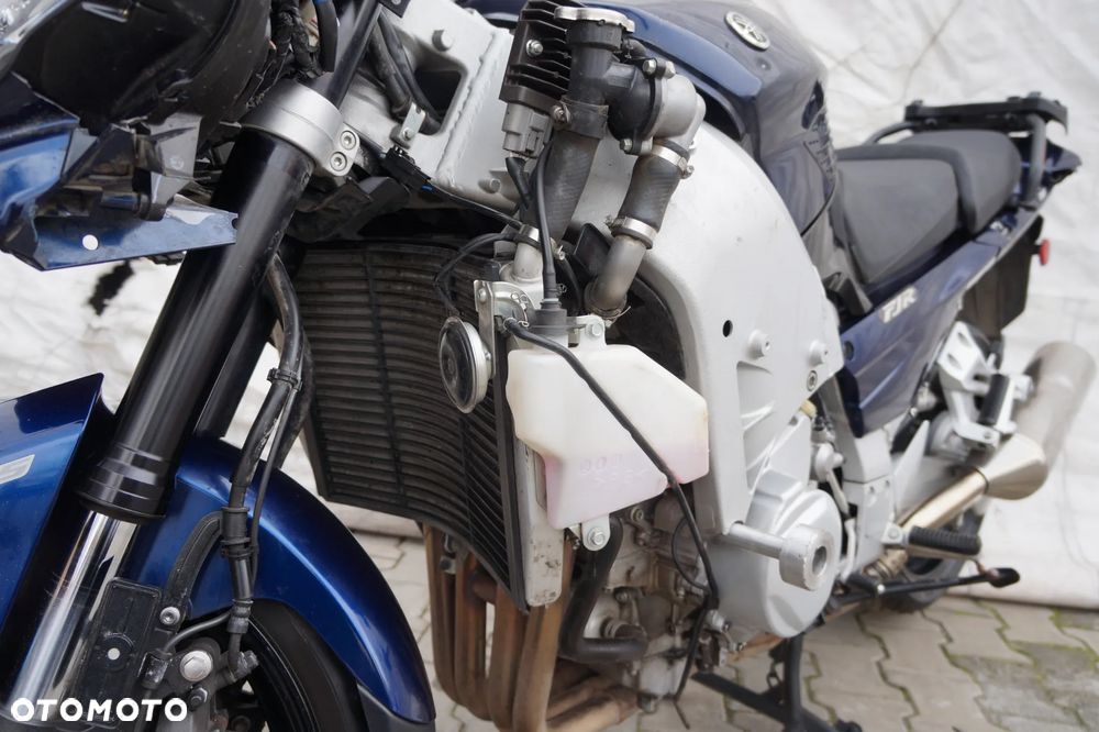 Yamaha FJR - 19