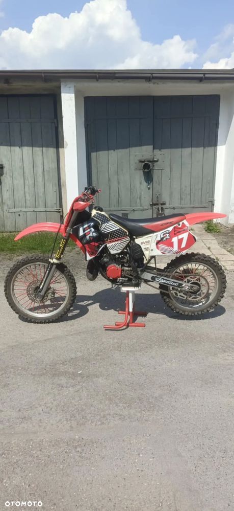 Honda CR