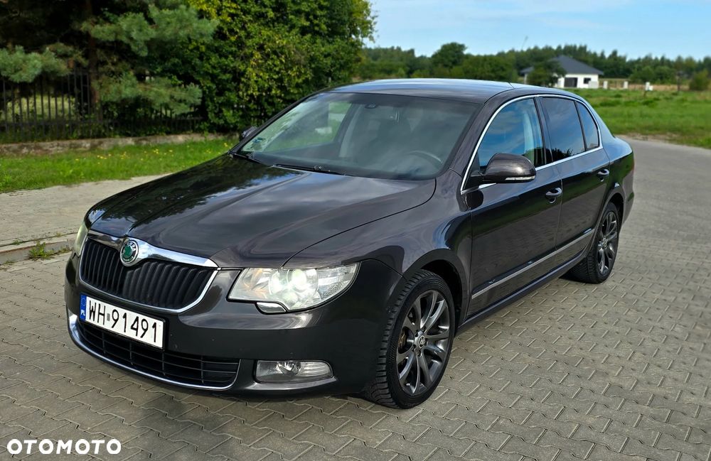 Skoda Superb 2.0 TDI Ambition DSG - 1
