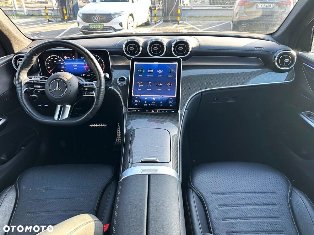 Mercedes-Benz GLC - 9