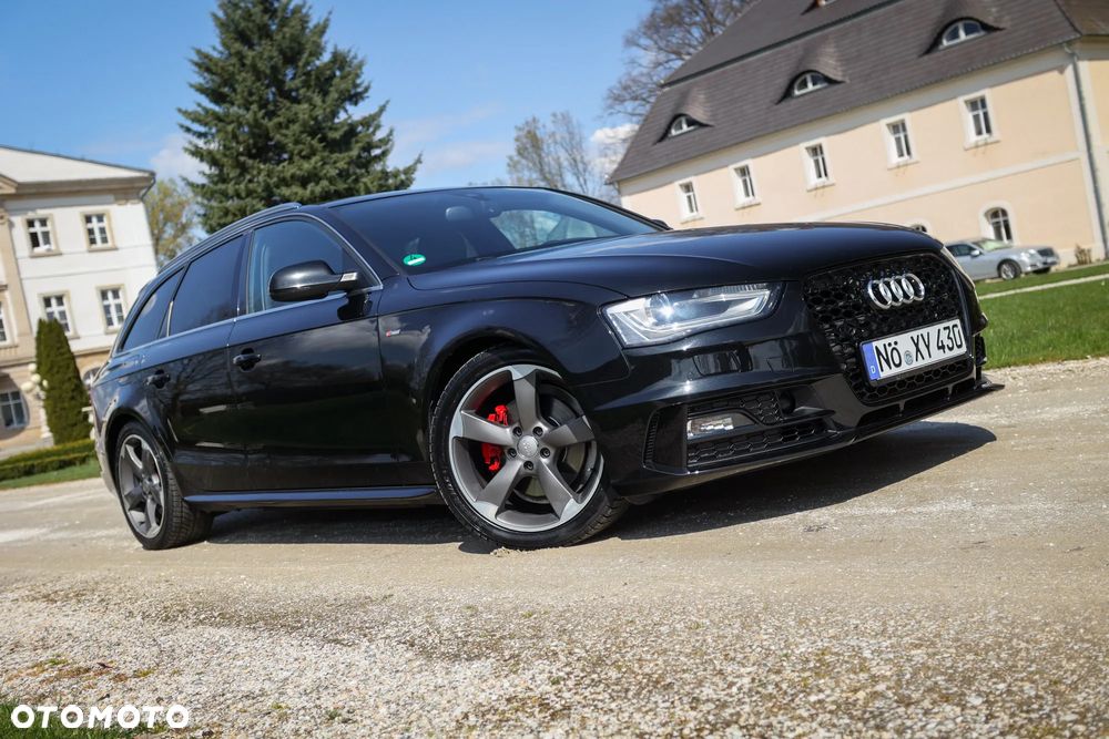 Audi A4 Avant 2.0 TDI DPF clean diesel quattro S tronic S line Sportpaket - 1